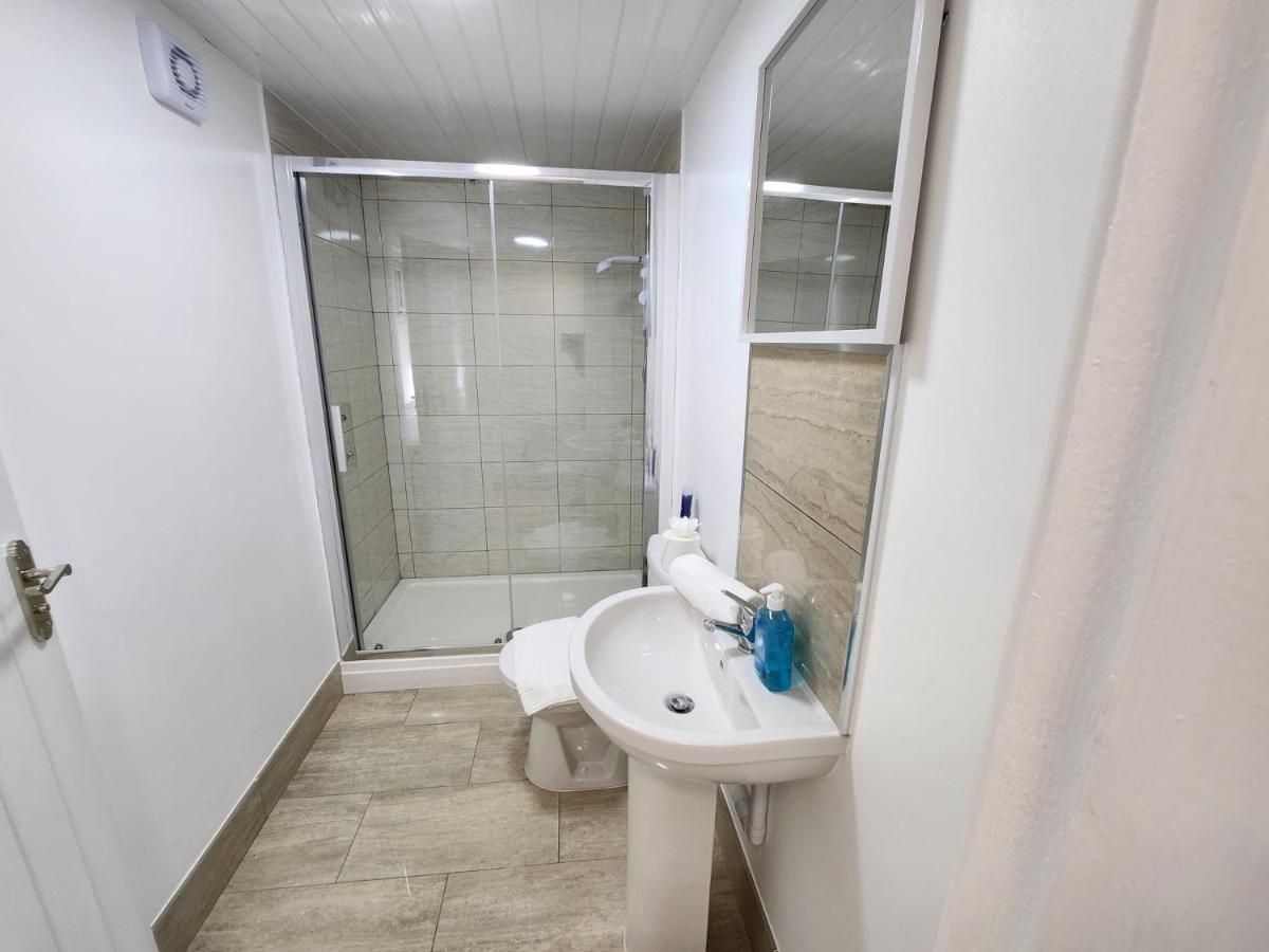 Solihull Shared House Acocks Green Екстер'єр фото